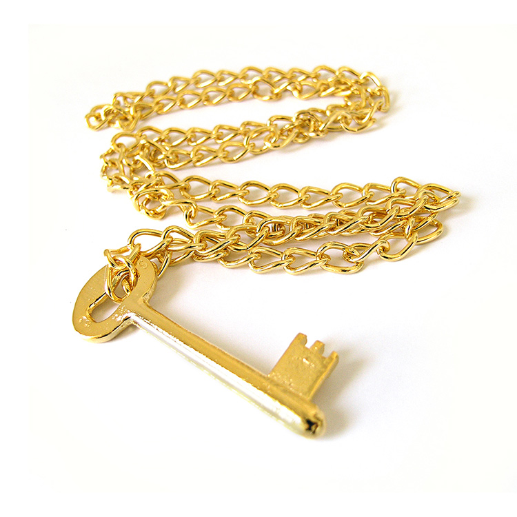 Gold-Plated Key Necklace – THOUQ